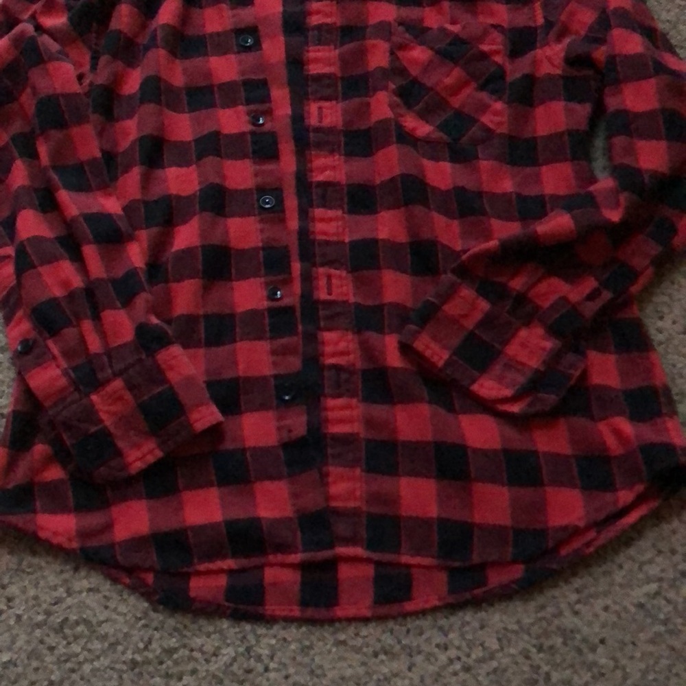 Emiqude Red and Black Buffalo Check Button Up Flannel (size S/slim fit) - Picture 5 of 6